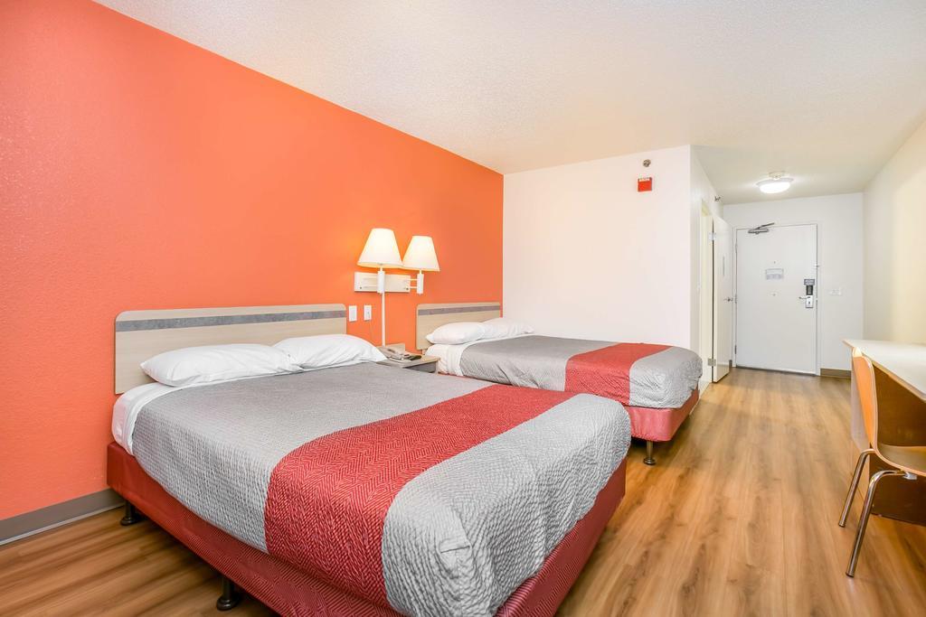 Motel 6 Minneapolis Airport - Mall Of America Exterior foto